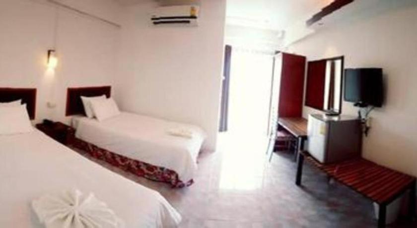 Hotel De Ratt Phuket Patong Exterior foto